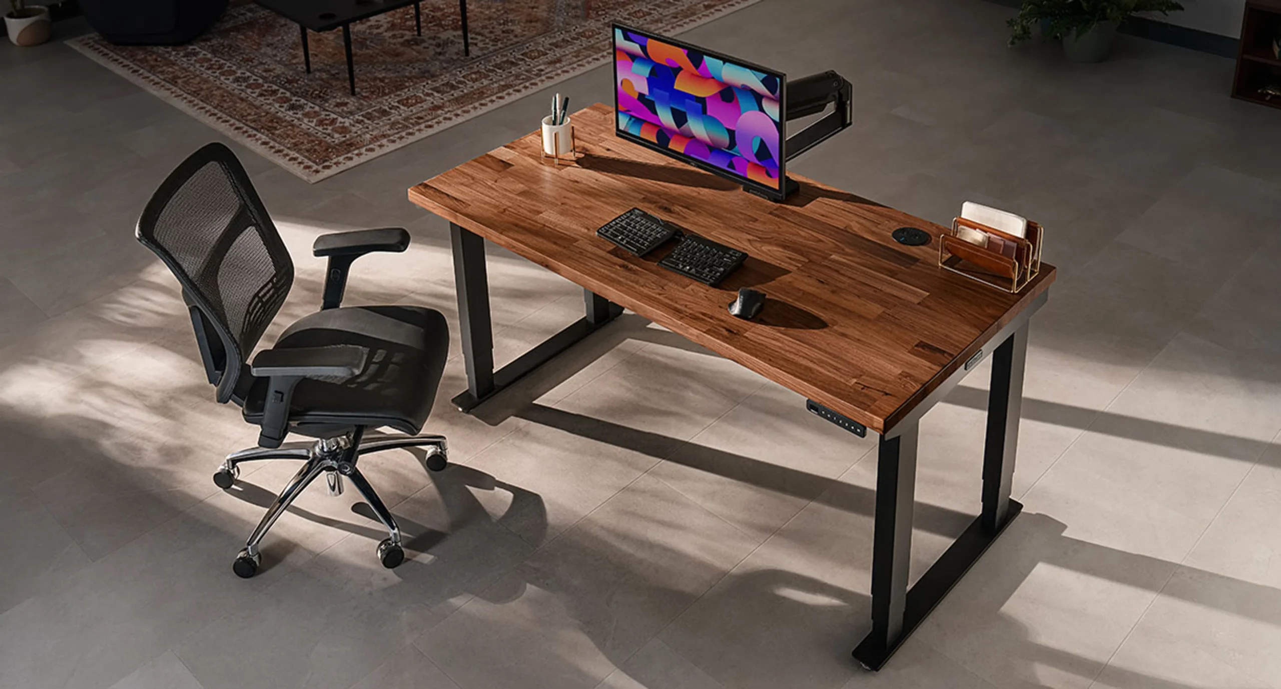 UPLIFT 4-Leg Standing Desk