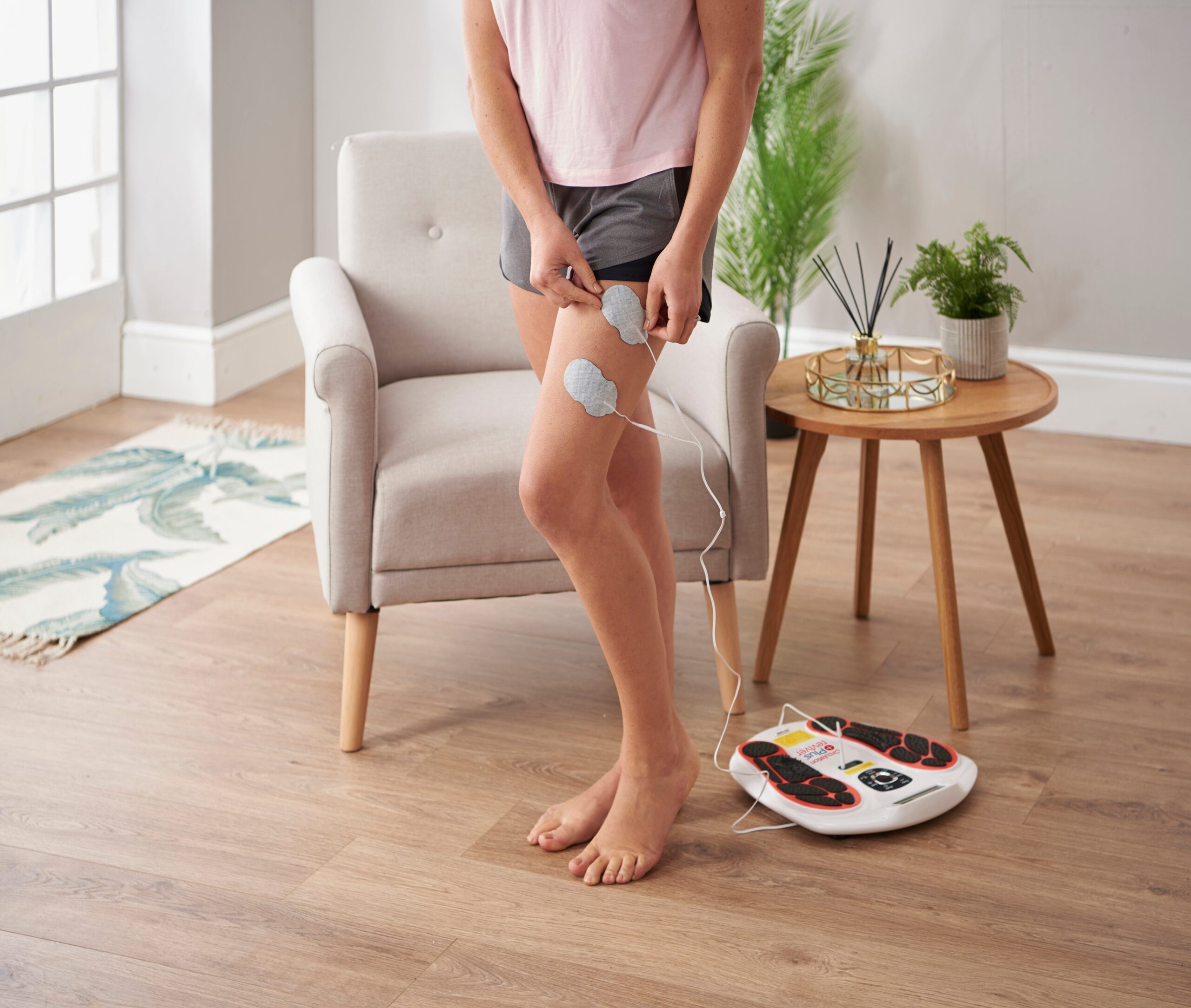 Circulation Maxx Reviver EMS foot massager pad with remote control and display — view 3