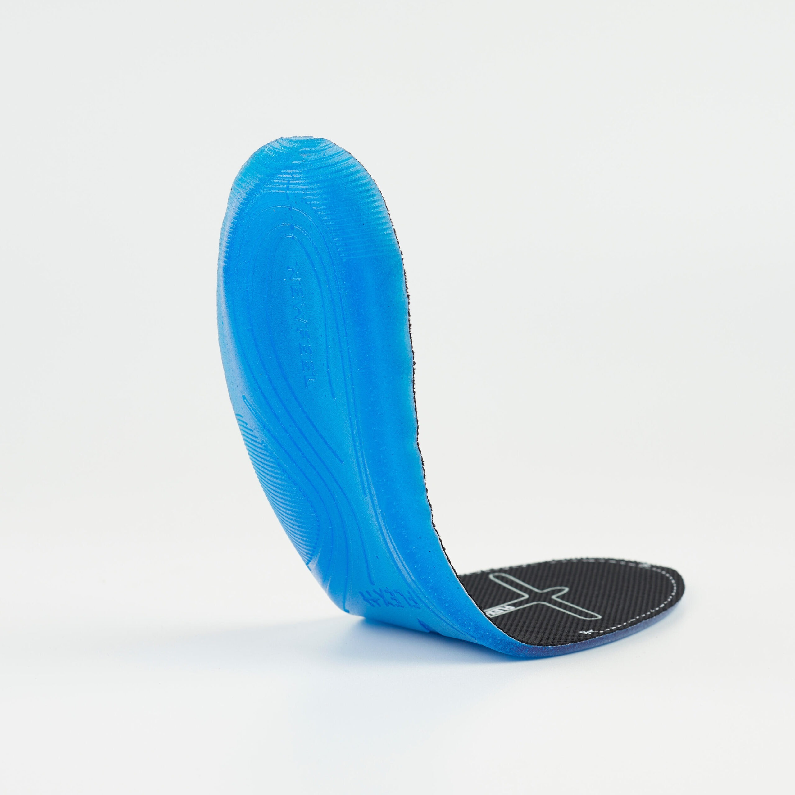 Decathlon W900 gel heel insoles shown as a pair on a plain background — view 5